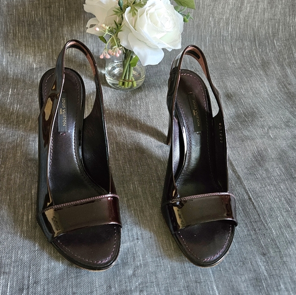 Louis vuitton Plum Patent Leather Metallic Gold Slingback Luxury Heels Size 6 US - Picture 7 of 16